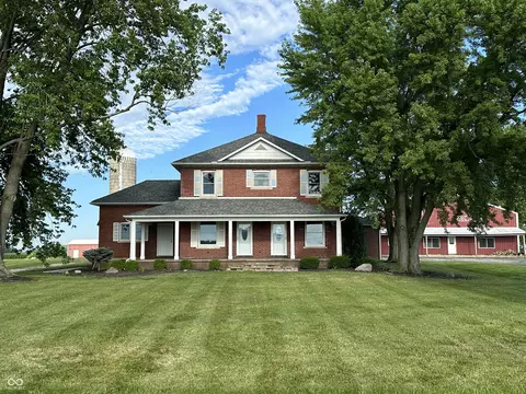 5788 N 300 E, Urbana, IN 46990