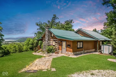 8701 E Splinter Ridge Rd, Madison, IN 47250 photo 1