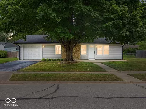 510 Eberhart Dr, Shelbyville, IN 46176