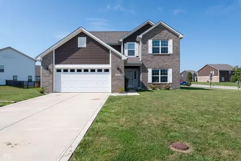 7626 Merrick Dr, Brownsburg, IN 46112