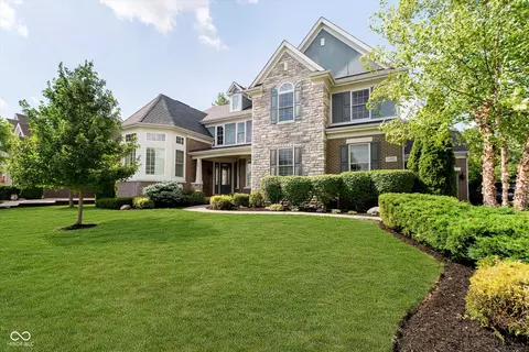 14888 Rustic Ridge Ct, Fishers, IN 46037
