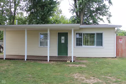 1034 Center St, Martinsville, IN 46151