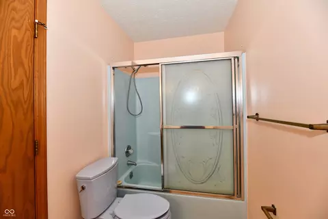 Bath - 6137 Apache Dr, Indianapolis, IN 46254 photo 3 of 3