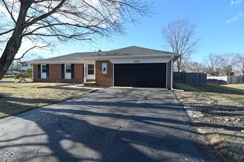6454 Maple Mnr, Brownsburg, IN 46112
