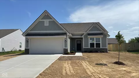 703 Brian Way, Trafalgar, IN 46181