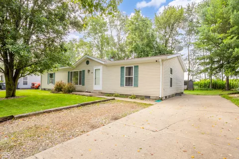 54 Inman Dr, Ingalls, IN 46048