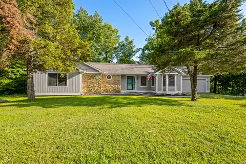 173 W Lakeview Dr, Nineveh, IN 46164