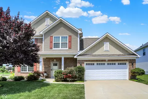 16758 Bingham Dr, Westfield, IN 46074