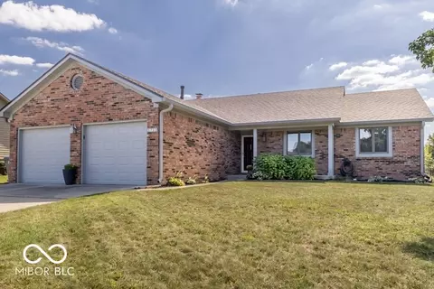 3713 Wild Ivy Dr, Indianapolis, IN 46227