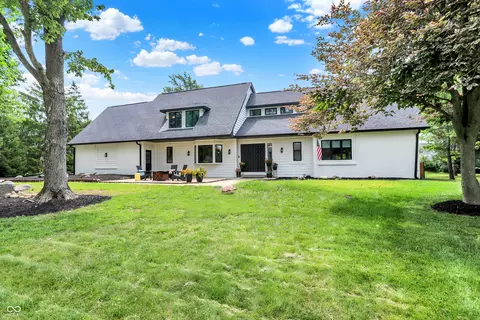 5091 Woodfield Dr, Carmel, IN 46033
