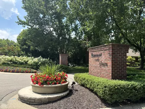 7930 Beaumont Green Pl, Indianapolis, IN 46250