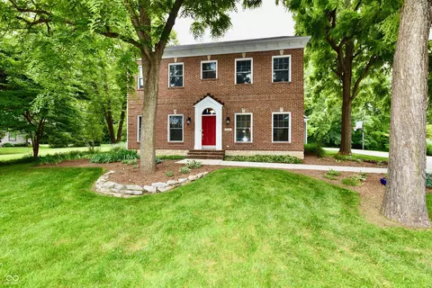 7073 Oakbay Dr, Noblesville, IN 46062