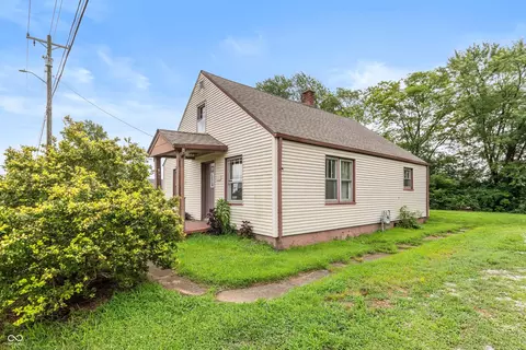 1729 W 2nd St, Seymour, IN 47274