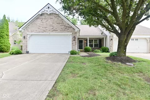 6560 Walton Dr N, Camby, IN 46113