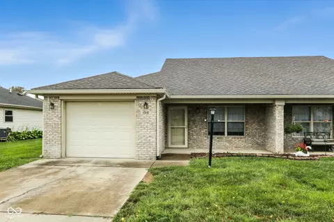 1316 Swan Dr, Franklin, IN 46131