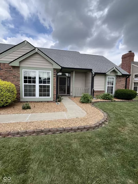 Exterior - 904 Jonathan Dr, Plainfield, IN 46168 photo 3 of 7