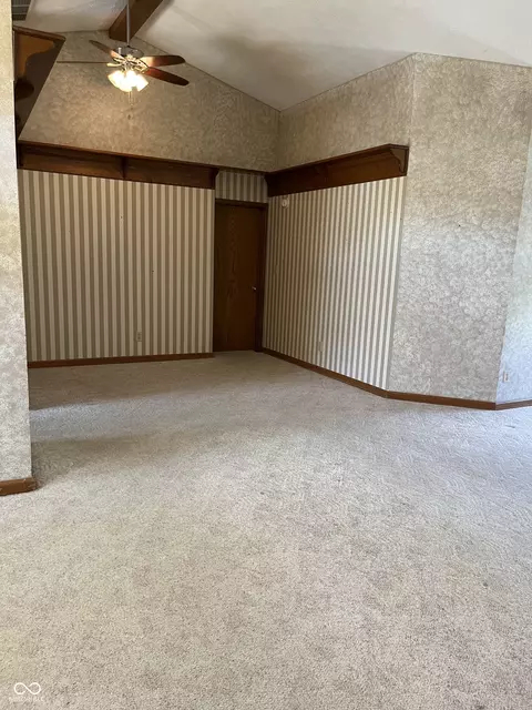 Living - 904 Jonathan Dr, Plainfield, IN 46168 photo 7 of 7