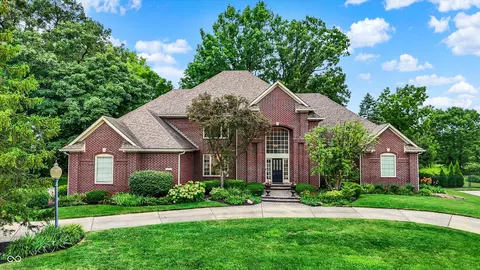 10380 High Grove Dr, Carmel, IN 46032