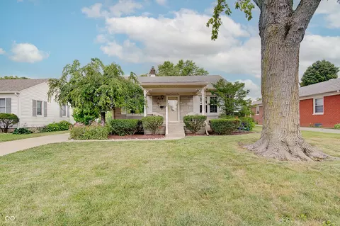 426 N 11th Ave, Beech Grove, IN 46107