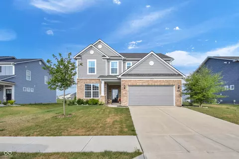 6863 Black Cherry Ter, Brownsburg, IN 46112