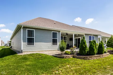 Exterior - 9853 Olympic Blvd, Pendleton, IN 46064 photo 6 of 7