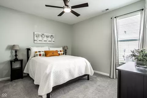 Bedroom - 9853 Olympic Blvd, Pendleton, IN 46064 photo 2 of 3