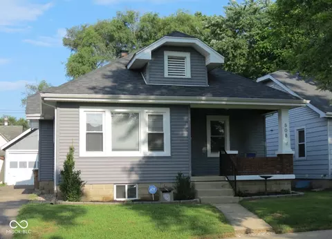 808 Central Pl, Columbus, IN 47201