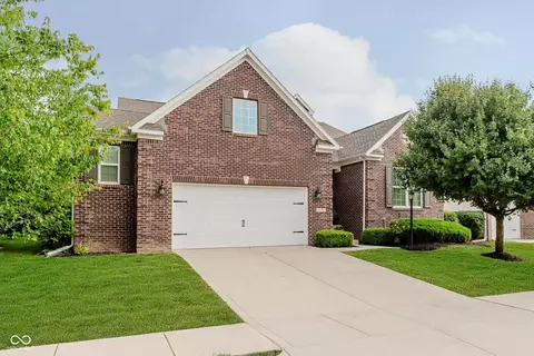 6232 Strathaven Rd, Noblesville, IN 46062