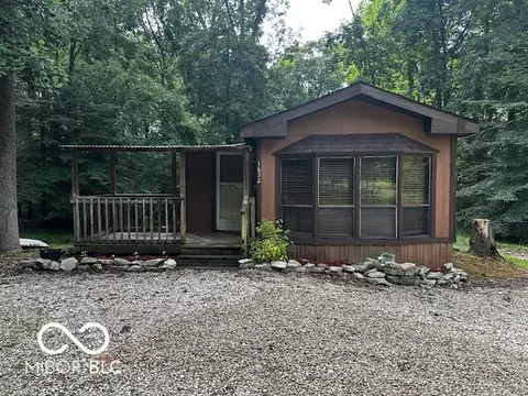 1632 Dogwood Lake Dr, Spencer, IN 47460