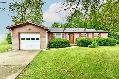 8509 N Ricks Dr E, Mccordsville, IN 46055