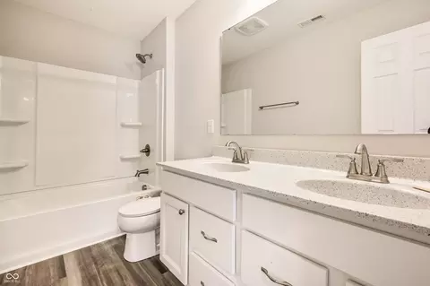 Bath - Undisclosed, Indianapolis, IN 46237 photo 4 of 4