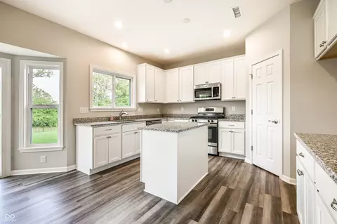 Kitchen - Undisclosed, Indianapolis, IN 46237 photo 3 of 5