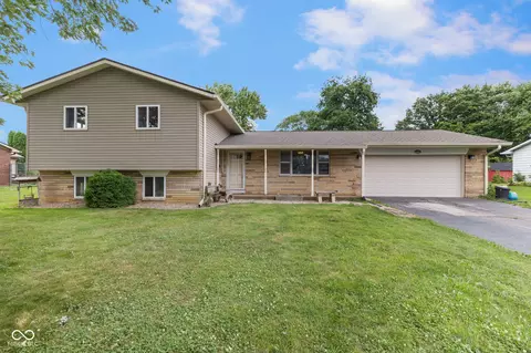 6302 W Loretta Dr, Indianapolis, IN 46221