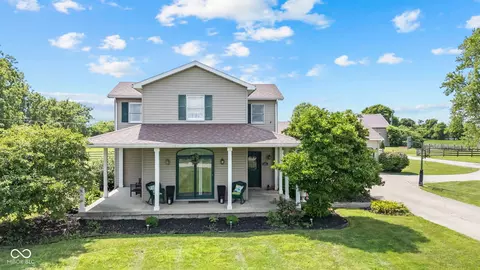 5479 S 200 E, Anderson, IN 46017