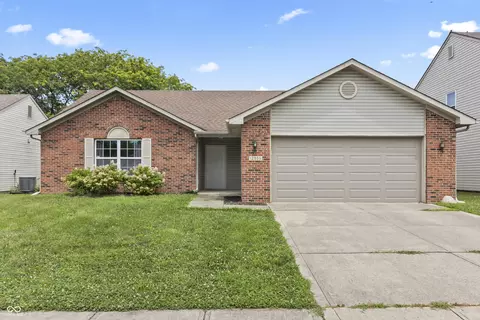 12985 Galloway Cir, Fishers, IN 46038