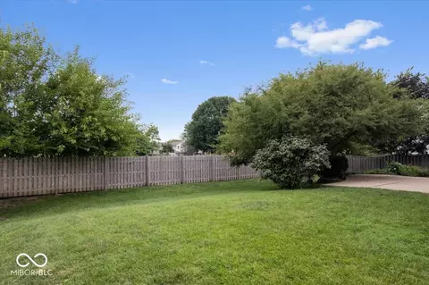 Exterior - 12824 Howe Rd, Fishers, IN 46038 photo 5 of 6