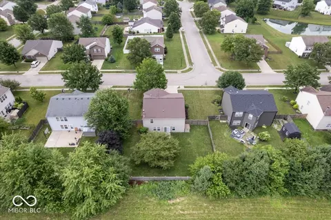 View/Area - 12824 Howe Rd, Fishers, IN 46038 photo 4 of 5