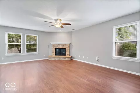 Living - 12824 Howe Rd, Fishers, IN 46038 photo 5 of 6
