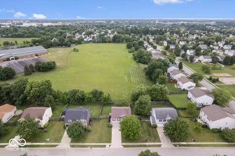 View/Area - 12824 Howe Rd, Fishers, IN 46038 photo 2 of 5