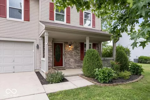 Exterior - 12824 Howe Rd, Fishers, IN 46038 photo 3 of 6