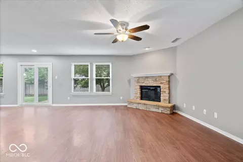 Living - 12824 Howe Rd, Fishers, IN 46038 photo 4 of 6