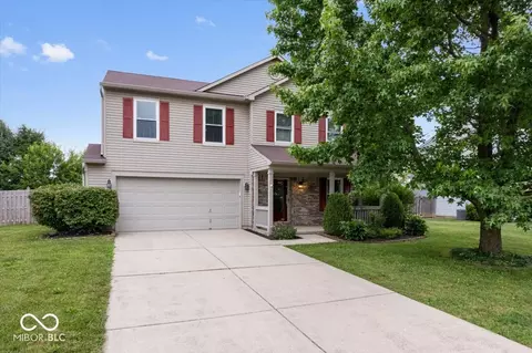 Exterior - 12824 Howe Rd, Fishers, IN 46038 photo 2 of 6