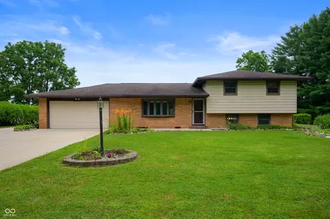 2588 Laddie Ct, Anderson, IN 46012
