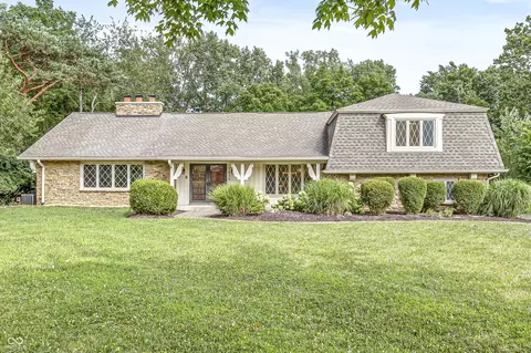 7035 Creekside Ln, Indianapolis, IN 46220