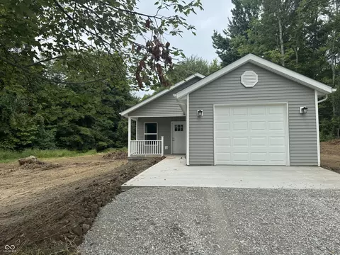 460 W Sanchez Trl, Greensburg, IN 47240