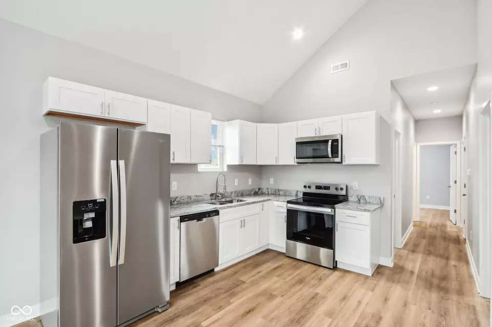  43 N Randolph St, Indianapolis, IN 46201 photo 5