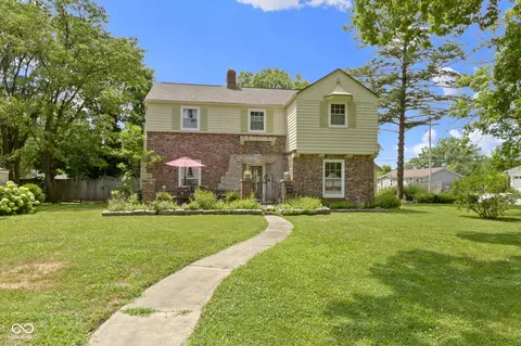 595 N 10th St, Noblesville, IN 46060