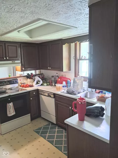 2797 E County Line Rd N, Muncie, IN 47302 photo 9