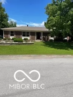 507 Pheasant Run, Zionsville, IN 46077