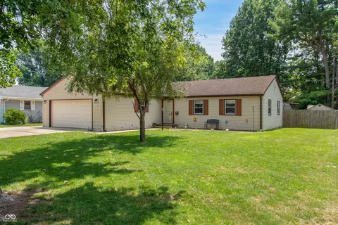 3519 25th St, Columbus, IN 47203